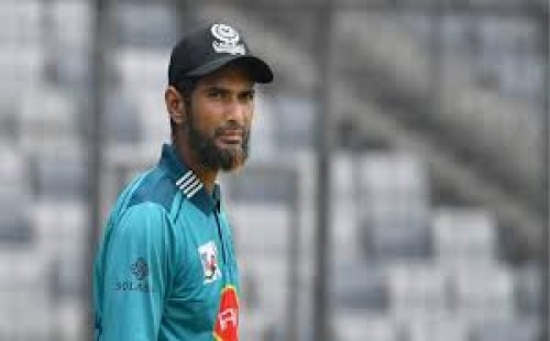 নারী আম্পায়ার বিতর্কে মুখ খুললেন রিয়াদ 