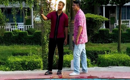 রেগে জায়েদ খানের ফোন পানিতে ফেললেন সাকিব 