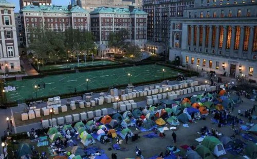 কলম্বিয়া বিশ্ববিদ্যালয়ে বিক্ষোভ, নজরদারিতে ড্রোন! 