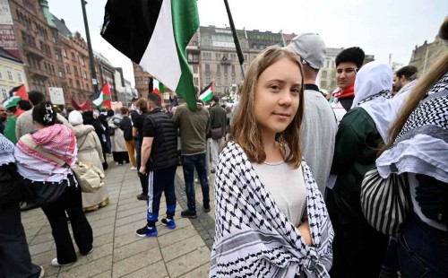 ফিলিস্তিনপন্থি বিক্ষোভে গ্রেটা থুনবার্গ 