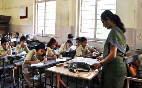 সব শিক্ষকের যোগ্যতার প্রমাণপত্র জমা দেওয়ার নির্দেশ 