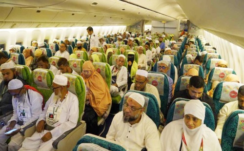 হজ করতে সৌদি পৌঁছেছেন ৫৩ হাজার ১৮০ জন যাত্রী 