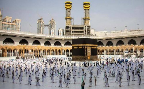 সৌদি পৌঁছেছেন ৭০ হাজার হজযাত্রী 