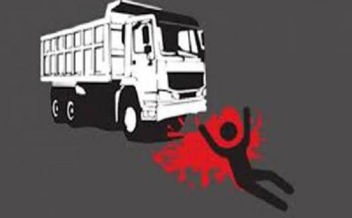 ট্রাকের চাপায় পিষ্ট হয়ে প্রাণ হারালেন মোটরসাইকেল চালক 