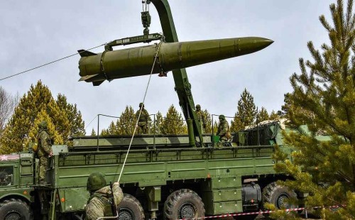 পারমাণবিক অস্ত্রের বড় ধরনের মহড়ার প্রস্তুতি রাশিয়ার 