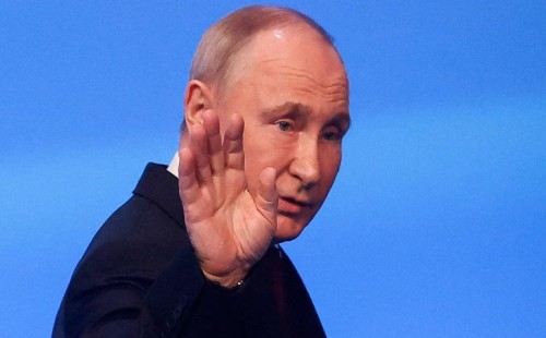 ইউক্রেন শর্ত মানলেই যুদ্ধবিরতি ঘোষণা করতে পারে রাশিয়া 