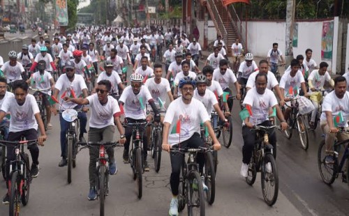 রাজধানীতে ১৫০০ সাইকেলের শোভাযাত্রা 