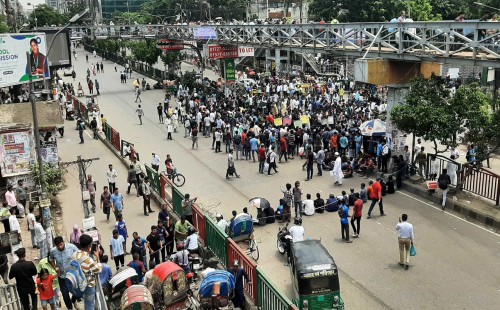 ‘বাংলা ব্লকেডে’ অচল ঢাকা, জনদুর্ভোগ চরমে 