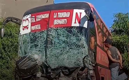 ফিলিপাইনে সড়ক দুর্ঘটনায় একই পরিবারের ১১ জন নিহত 