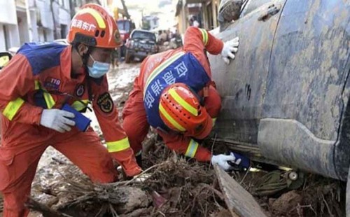 চীনে ভূমিধসে  নিহত ছয় 