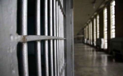 ইসরায়েলি কারাগারে ফিলিস্তিনি নারীকে সংঘবদ্ধ ধর্ষণ 