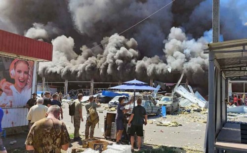 ইউক্রেনে রুশ হামলায় নিহত ১৪ 