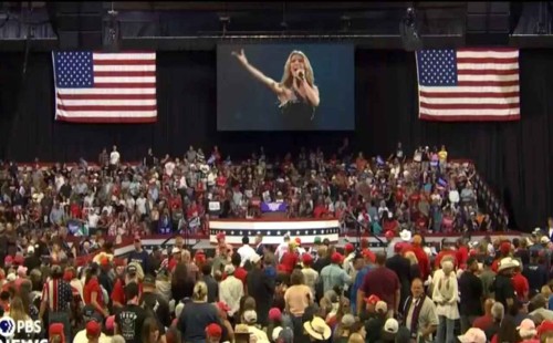 ট্রাম্পের র‍্যালিতে গান ব্যবহার, ক্ষুব্ধ সেলিন ডিওন 