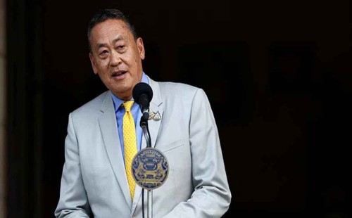 এবার পদচ্যুত থাই প্রধানমন্ত্রী 