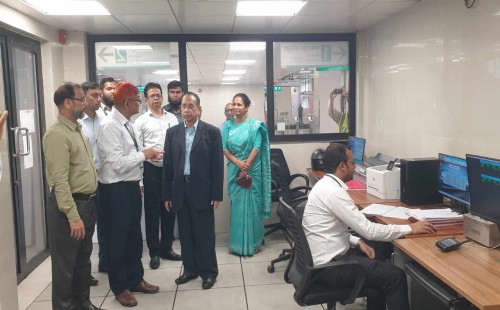 কাজে ফিরেছেন কর্মীরা, ২৫ আগস্ট মেট্রোরেল চালুর সম্ভাবনা 