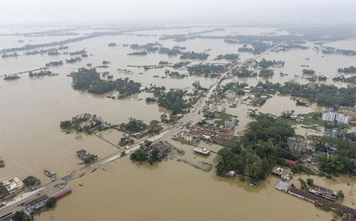 প্রধান উপদেষ্টার ত্রাণ তহবিলে অনুদান পাঠানোর আহ্বান 