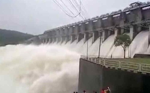 ফারাক্কার গেট খোলায় বন্যা ঝুঁকিতে যেসব জেলা 