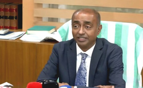 দুইবারের বেশি প্রধানমন্ত্রিত্ব নয়, ক্ষমতা বিকেন্দ্রীকরণ করা উচিত: অ্যাটর্নি জেনারেল 