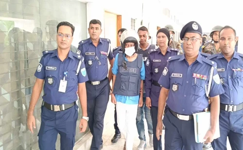 হেলিকপ্টারে ঢাকায় পাঠানো হলো সাবেক বিচারপতি মানিককে 