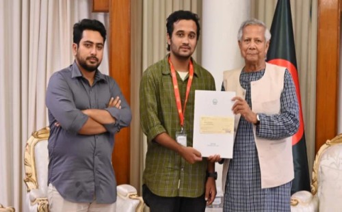 ‘জুলাই শহীদ স্মৃতি ফাউন্ডেশন’-এ শত কোটির অনুদান 