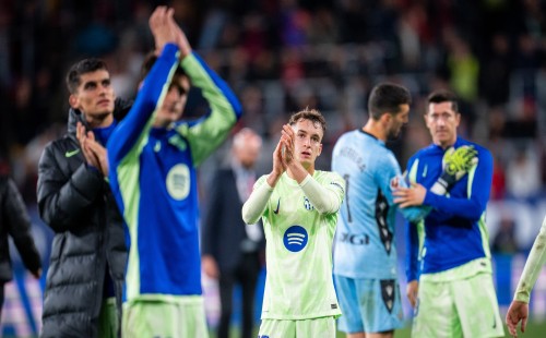 বার্সেলোনাকে ৪-২ গোলে উড়িয়ে দিয়েছে ওসাসুনা 