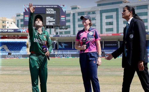 স্কটল্যান্ডের বিপক্ষে ব্যাটিংয়ে বাংলাদেশ 