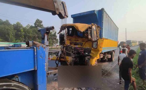 সেপ্টেম্বরে সড়কে ৪২৬ প্রাণহানি 