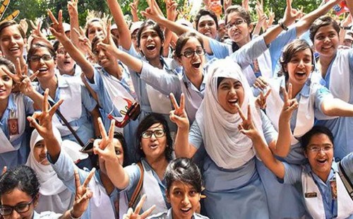 এইচএসসি ও সমমানের ফল প্রকাশ, পাসের হার ৭৭.৭৮ 