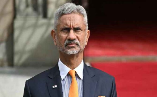 পাকিস্তান সফরে ভারতের পররাষ্ট্রমন্ত্রী 