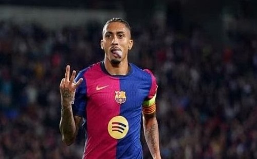 রাফিনিয়ার হ্যাটট্রিকে ৯ বছর পর বায়ার্নকে হারাল বার্সা 