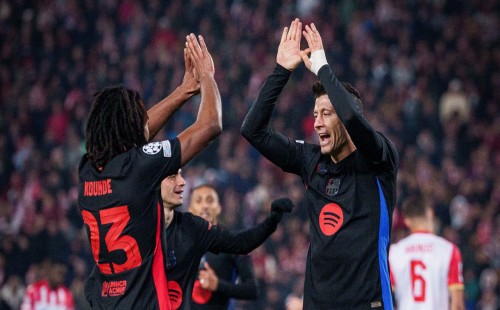 রেড স্টারকে গোলবন্যায় ভাসালো বার্সেলোনা 