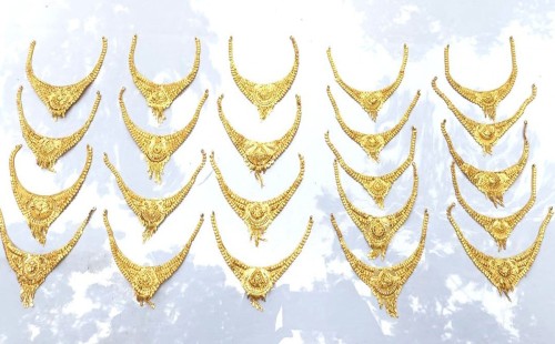 চুয়াডাঙ্গায় ৩৮ লাখ টাকার স্বর্ণের গহনা জব্দ 