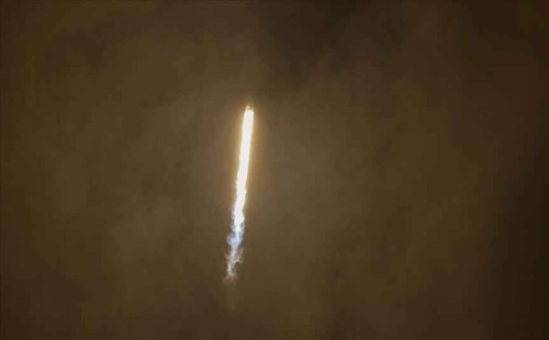 হাইপারসনিক ক্ষেপণাস্ত্র দিয়ে হুথির হামলা 