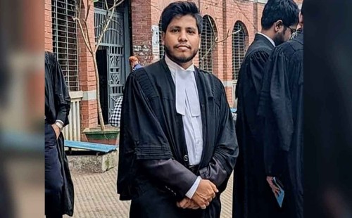 চিন্ময় দাসের মুক্তির দাবিতে প্রাণ গেল শিক্ষানবীশ আইনজীবীর 
