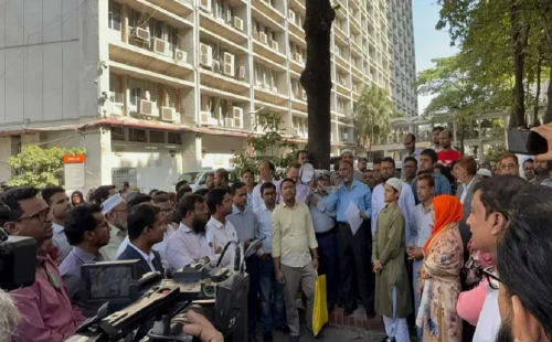 এবার সচিবালয়ে মহাসমাবেশের ডাক কর্মচারীদের 