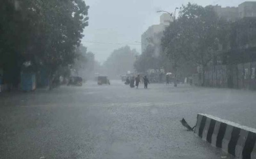 ভারত ও শ্রীলঙ্কায় ফিনজাল তাণ্ডব, নিহত ১৮ 