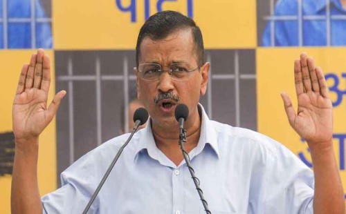 দিল্লির বিধানসভায় একাই লড়বে কেজরিওয়ালের দল 