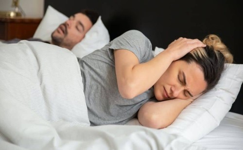 নাক ডাকা বন্ধের ৫ উপায় 