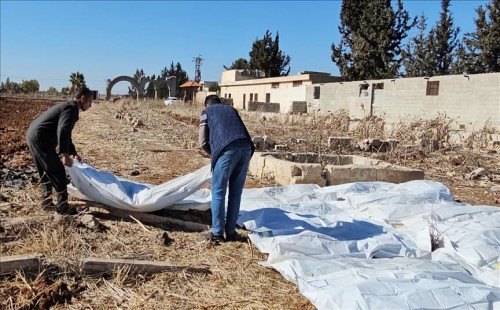 এক গণকবরেই ১ লাখ লাশ, দাবি সিরীয় সংস্থার 