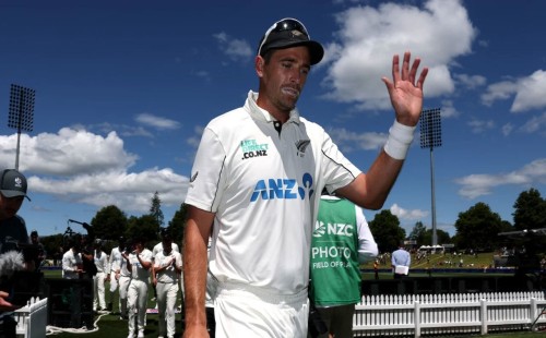 দুই মাইলফলকের আক্ষেপ রেখেই টেস্ট থেকে বিদায় নিলেন সাউদি 