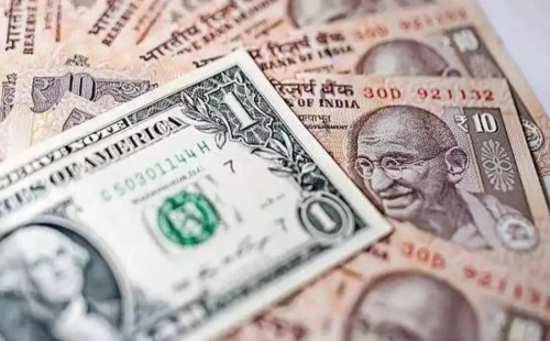 খরাই যেন কাটছে না ভারতের, এবার দরপতন হলো রুপির 