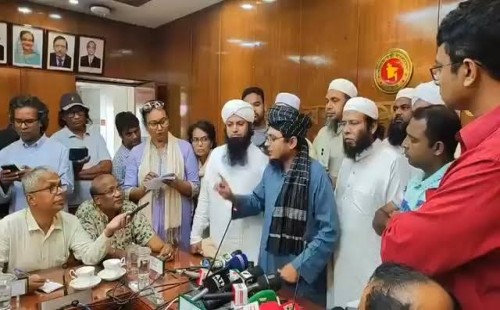 ইজতেমা মাঠে সংঘর্ষ: সাদপন্থী মুয়াজ রিমান্ডে 