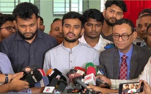 নির্বাচনের জন্য অধৈর্য না হয়ে, সংস্কার কার্যক্রমে সহযোগিতার অনুরোধ আসিফ মাহমুদের 