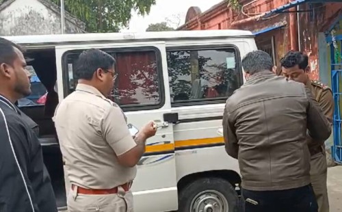 বাংলাদেশি ১২ জেলেকে নিঃশর্ত মুক্তি দিলো ভারত 