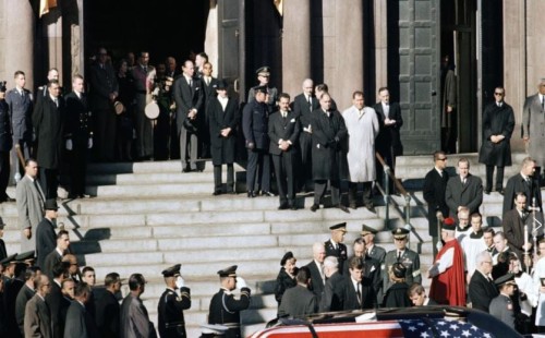 কার্টারের অন্ত্যেষ্টিক্রিয়ায় যোগ দেবেন ট্রাম্প 