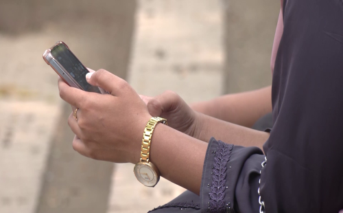 বাড়ছে মোবাইল ফোন ও ইন্টারনেট সেবার খরচ 