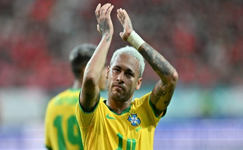 নেইমারকে ছাড়া বিশ্বকাপ জিততে পারবে না ব্রাজিল: রোমারিও 