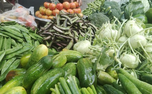 সবজির বাজারে স্বস্তি 