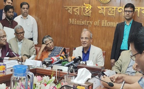 দেশে বর্তমান অবৈধ বিদেশির সংখ্যা জানালেন স্বরাষ্ট্র উপদেষ্টা 