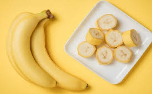 খালি পেটে কলা খেলে যা হয় 